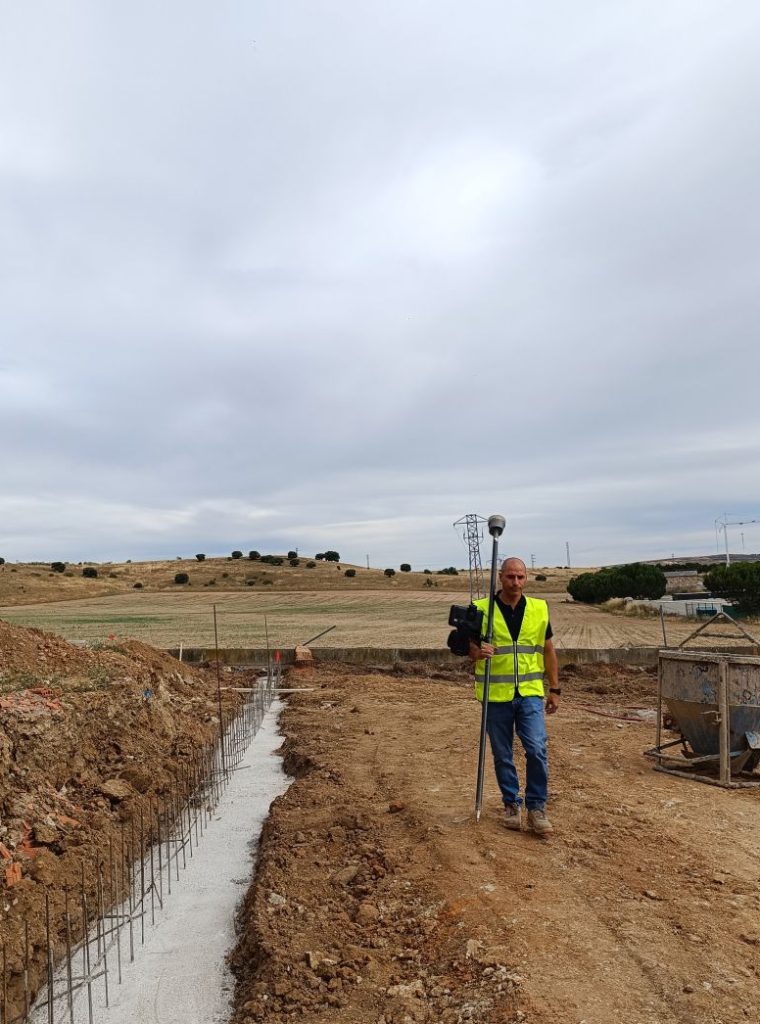 Topografo nivelacion 02